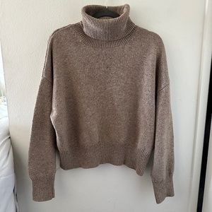 Emory Park‎ Tan Turtleneck Sweater